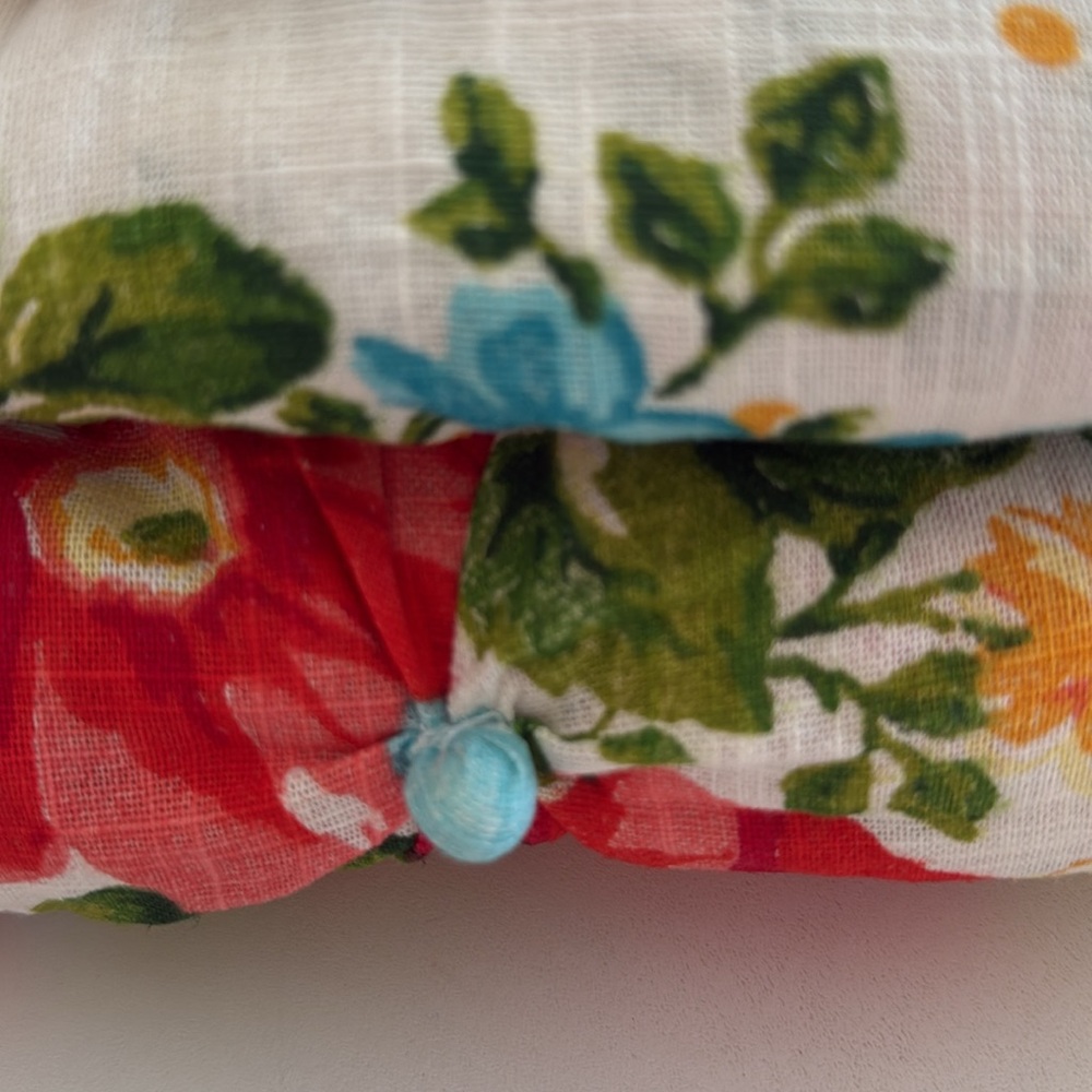 Pioneer Woman brand new shower curtain. With papers attached. - Picture 4 of 5